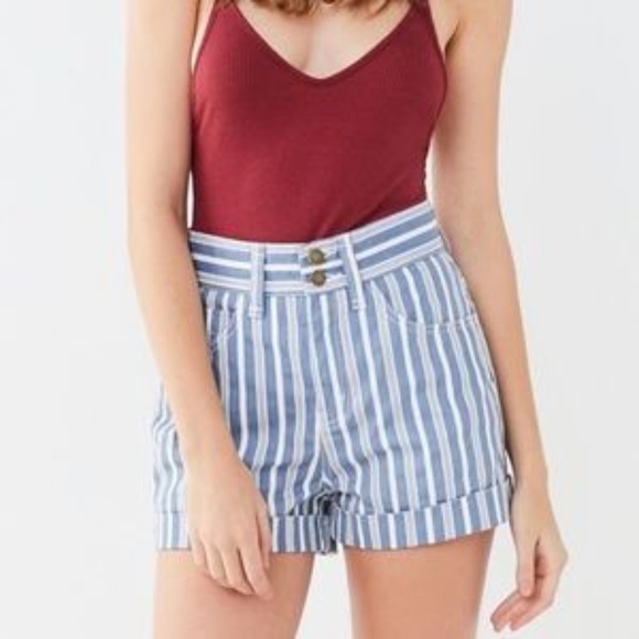 Urban Outfitters Pants - NWT Urban Outfitters Sz 8 High Waist Stripe Short
